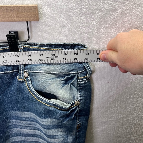 Reign Distressed Capri Jeans Pants Womens 22W Plus Stretch Cute Summer Blue 2092 - Picture 4 of 9